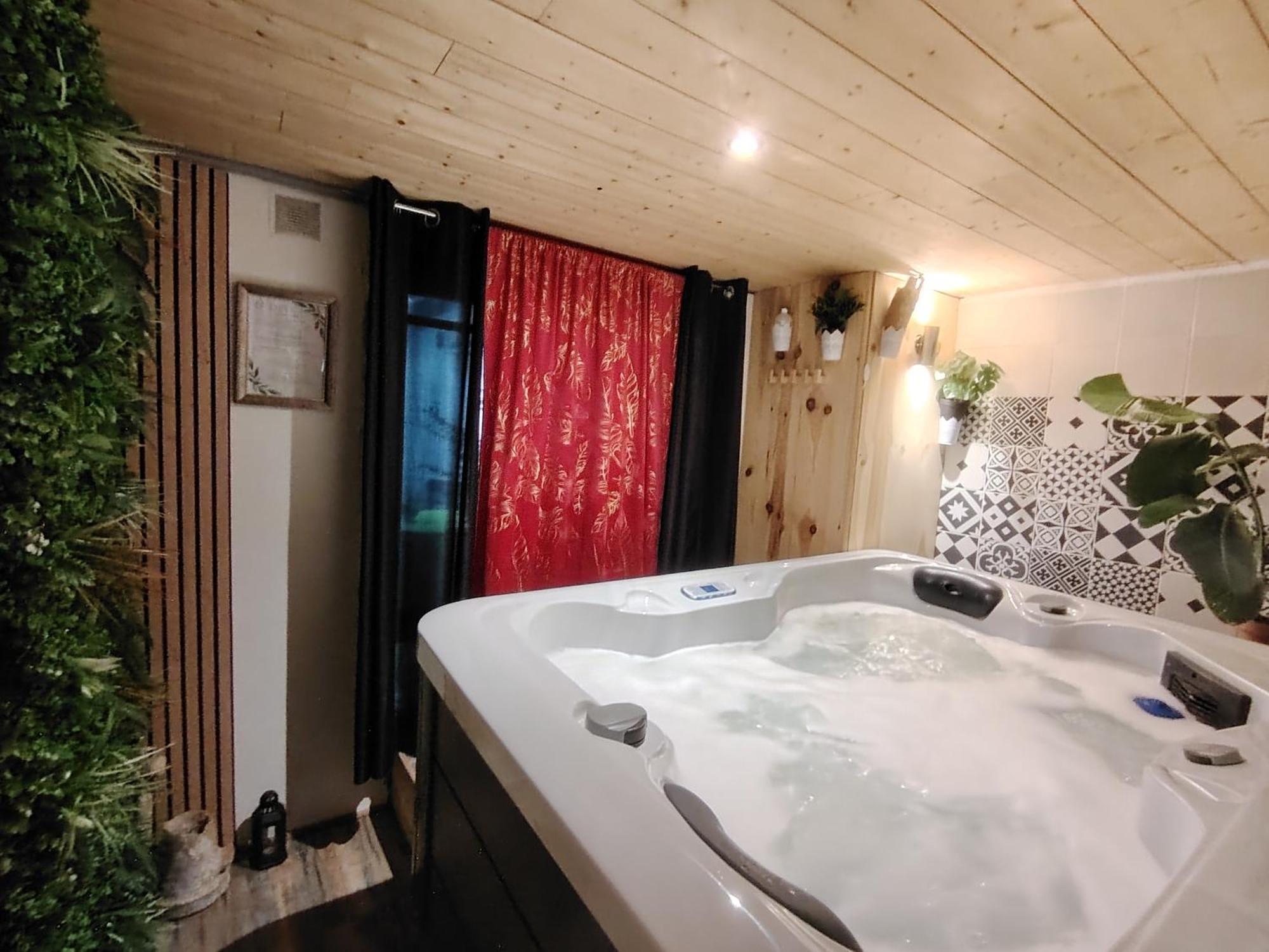 Sweet Loft Grenoble-Love Room Avec Jacuzzi & Sauna Luaran gambar