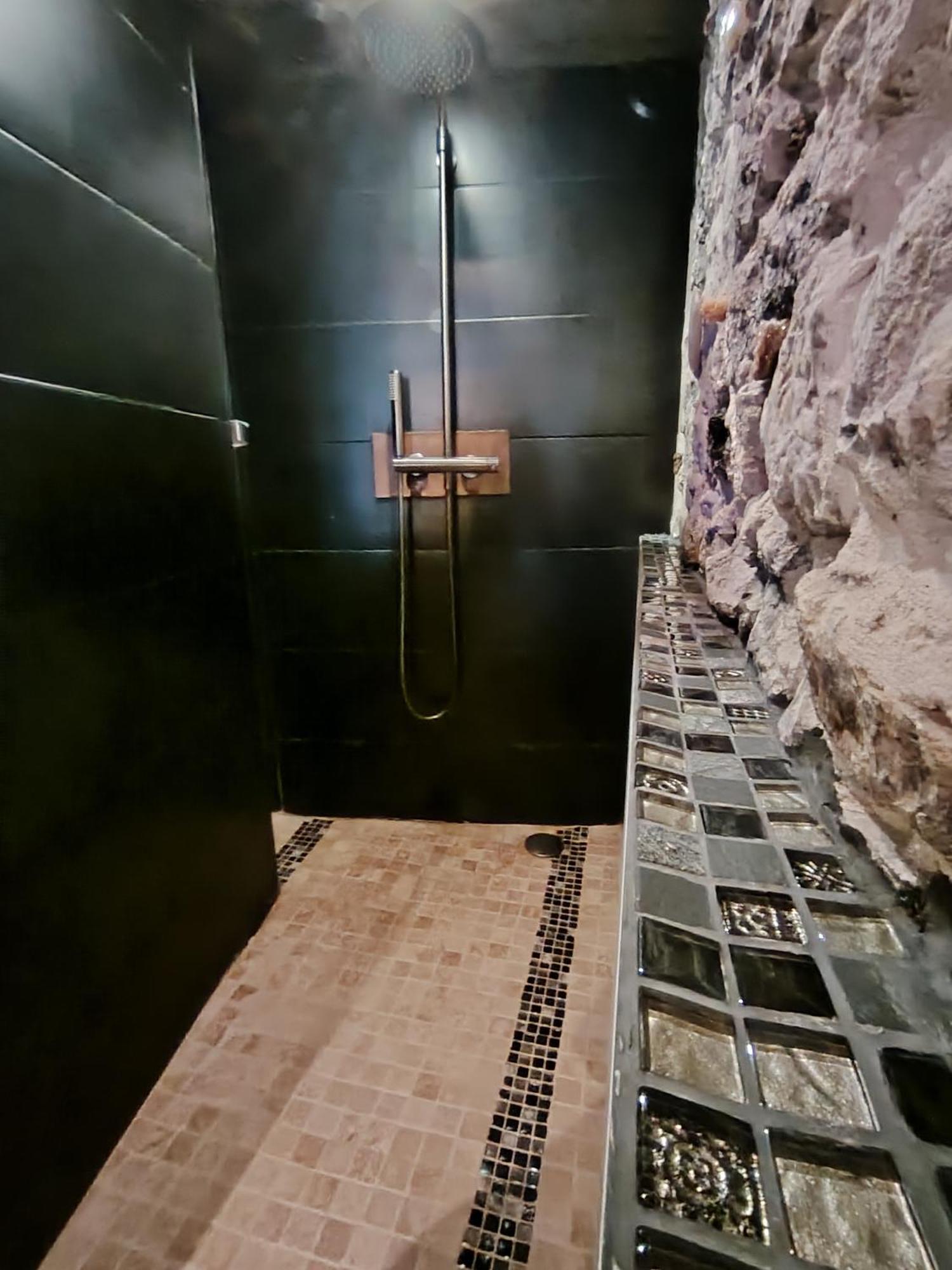 Sweet Loft Grenoble-Love Room Avec Jacuzzi & Sauna Luaran gambar