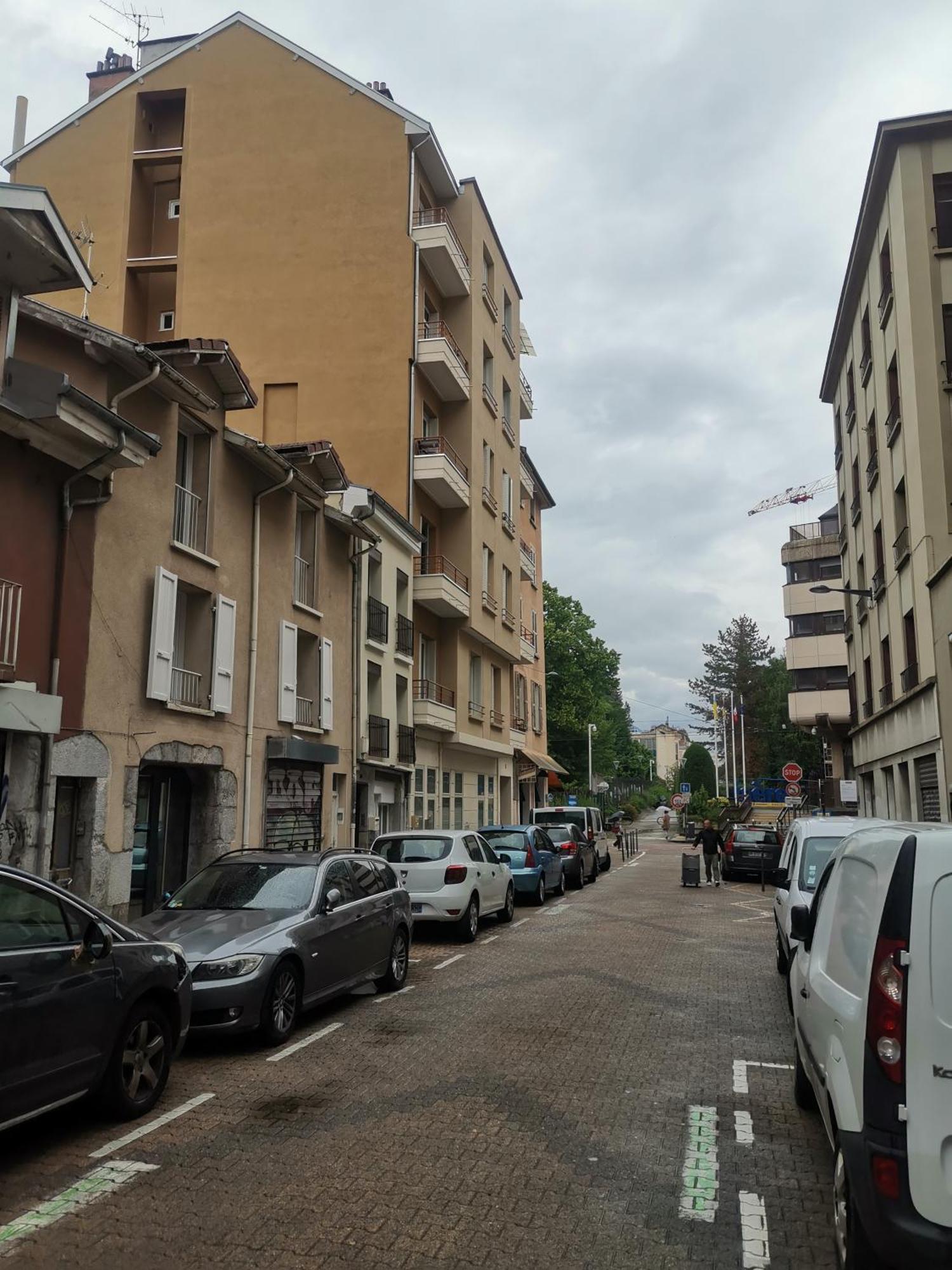 Sweet Loft Grenoble-Love Room Avec Jacuzzi & Sauna Luaran gambar